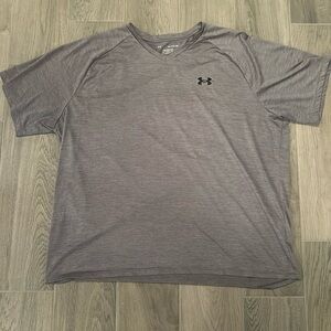 Under Armor Mens Gray T-Shirt Size XXL